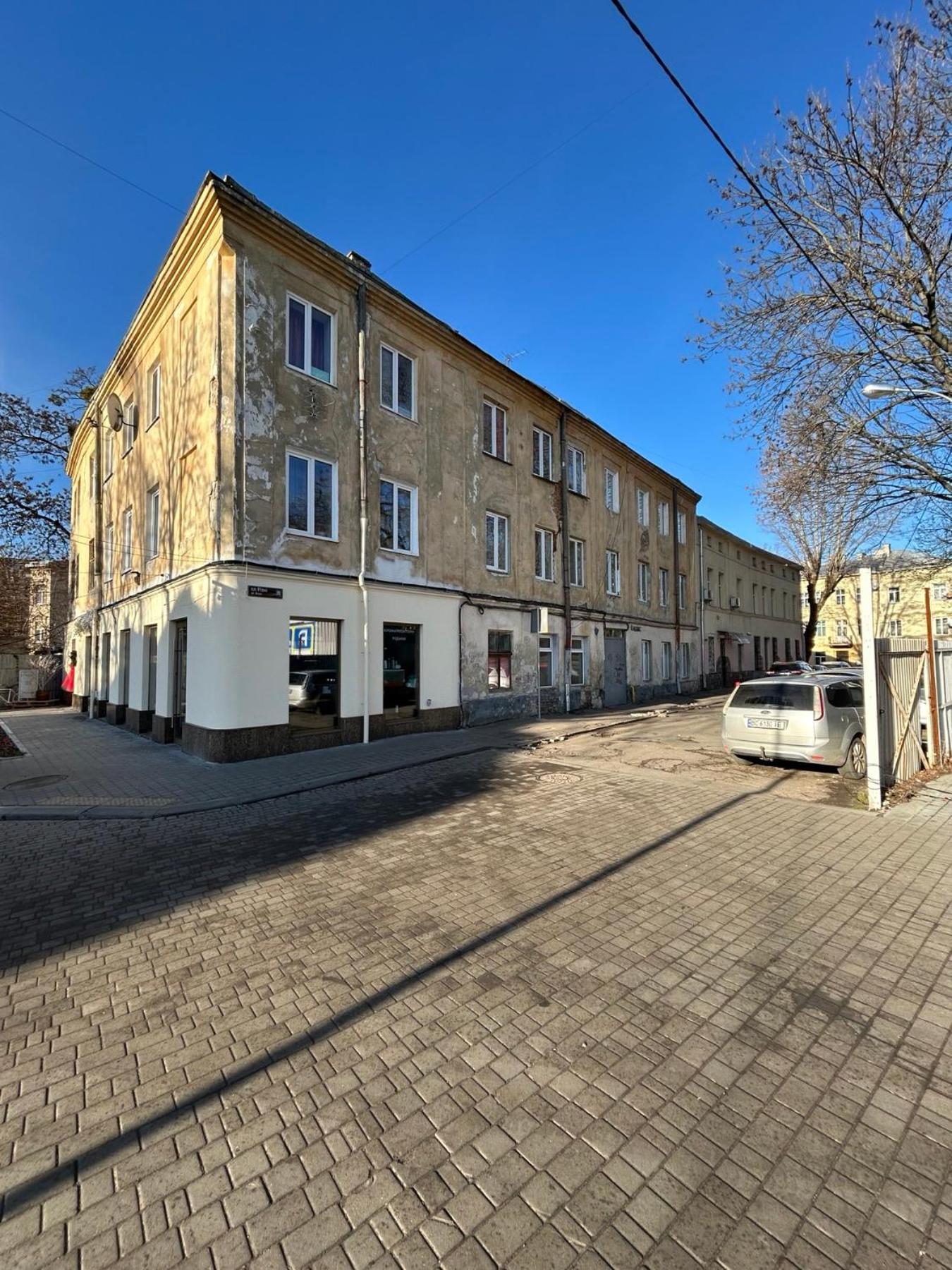 Modern Apartment, 100M To Opera Львов Экстерьер фото